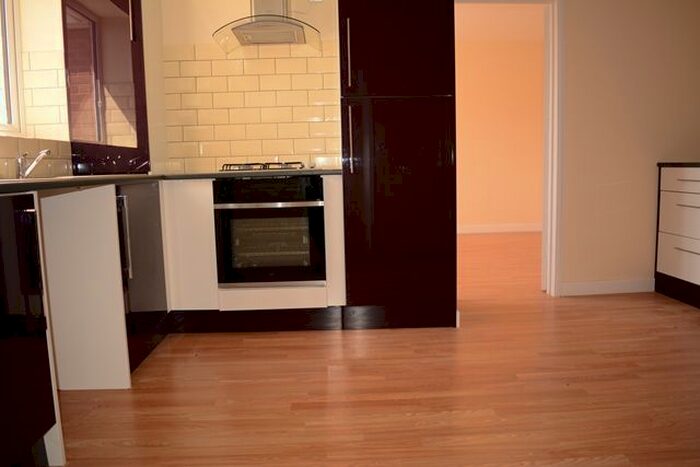 1 Bedroom Flat To Rent In Harrowden Road Bedfordshire, Bedford, MK42