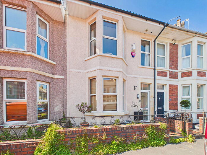 2 Bedroom Terraced House For Sale In Paultow Road, Victoria Park, BS3