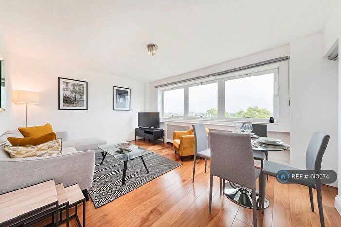 2 Bedroom Flat To Rent In Elm Park House, London, SW10