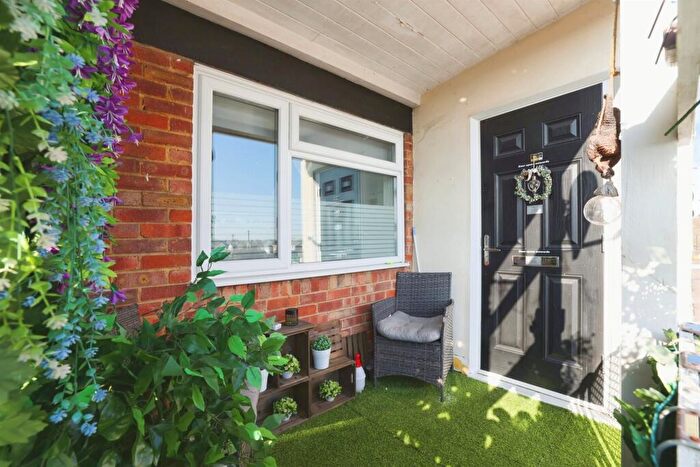 2 Bedroom Apartment For Sale In William Street, Calne, SN11