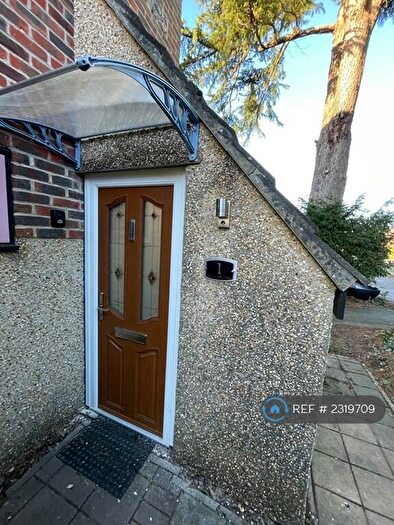 1 Bedroom Maisonette To Rent In Brickwoods Close, Romsey, SO51