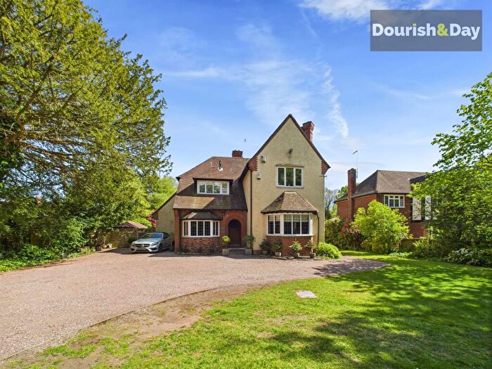 5 Bedroom Detached House For Sale In Newport Road, Stafford, ST16