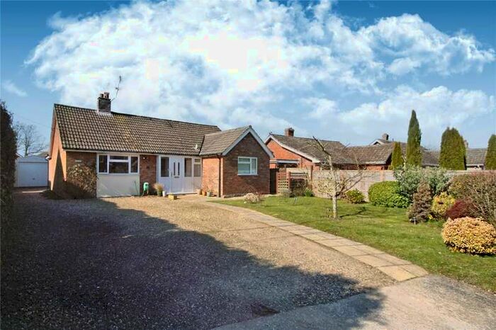 3 Bedroom Detached Bungalow For Sale In School Lane, Rockland St. Mary, Norwich, Norfolk, NR14