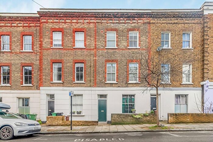 2 Bedroom Flat For Sale In Leverton Street, Kentish Town, NW5