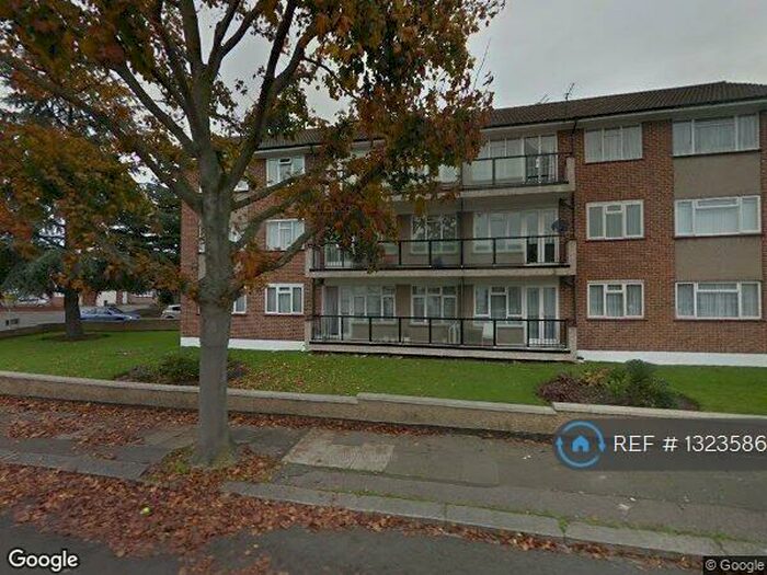 1 Bedroom Flat To Rent In Ashford Court, Edgware, HA8