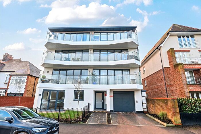 1 Bedroom Flat For Sale In Forest View, London, E4