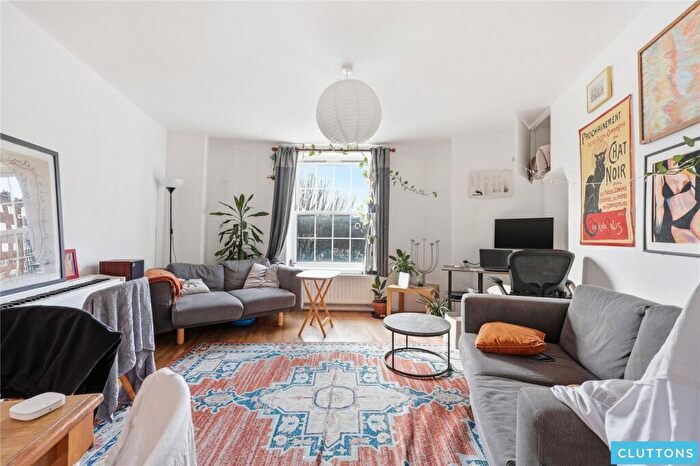 2 Bedroom Apartment For Sale In Fleming House, George Row, London, SE16