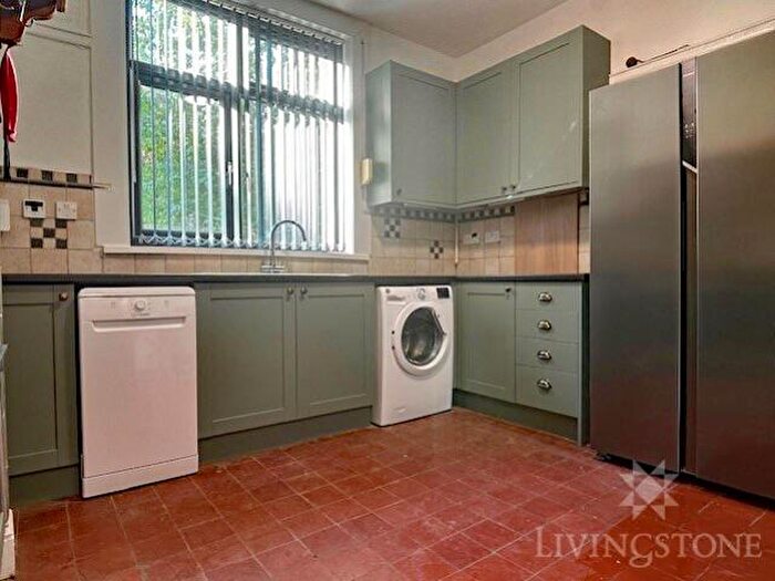 6 Bedroom Semi Detached House To Rent In Victoria Park Rd, Clarendon Park, LE2