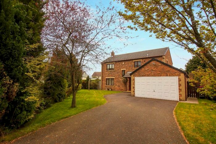 4 Bedroom Detached House For Sale In Willow Park, Scots Gap, Morpeth, NE61