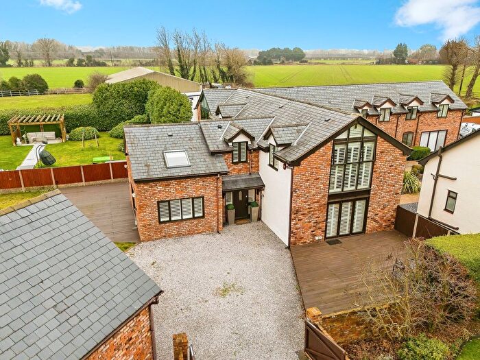 4 Bedroom Semi Detached House To Rent In Sealand Road, Sealand, Deeside, Flintshire, CH5