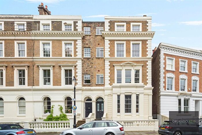6 Bedroom Semi-Detached House For Sale In Albert Square, Oval, SW8