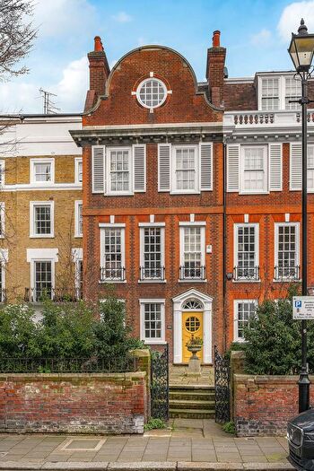 5 Bedroom Semi Detached House For Sale In St. Petersburgh Place, London, W2