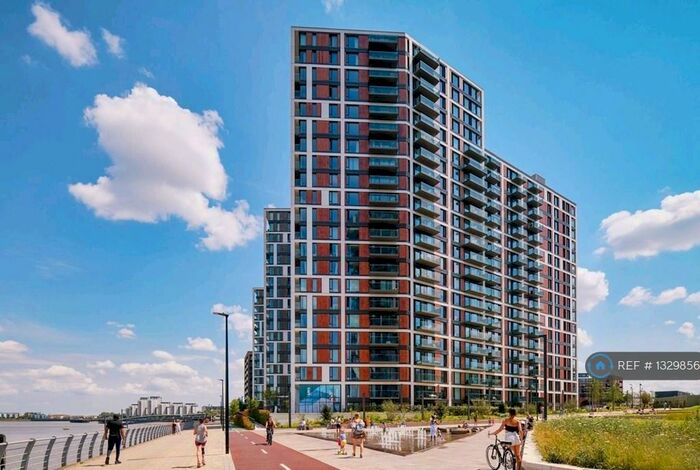 2 Bedroom Flat To Rent In Norton House, London, SE18