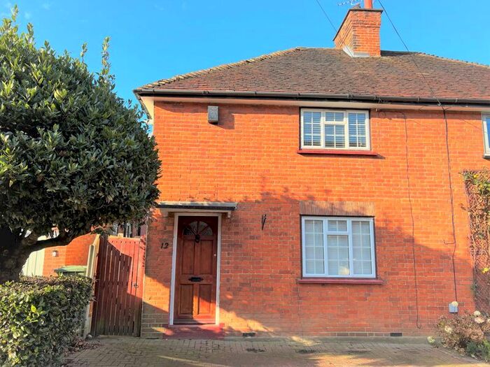 2 Bedroom Property To Rent In Gordon Road, Shenfield CM15