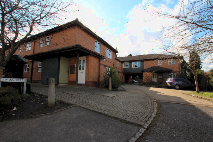 1 Bedroom Apartment To Rent In Dowding Court, Crowthorne, Berkshire, RG45