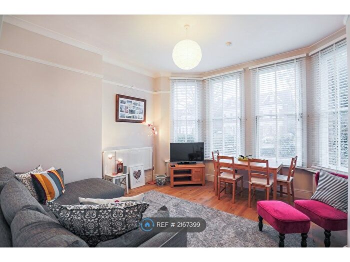 1 Bedroom Flat To Rent In Canadian Avenue, London, SE6
