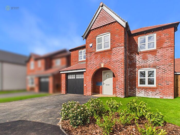 4 Bedroom Detached House For Sale In Ashby Road, Tamworth, B79