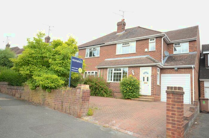 4 Bedroom Semi-Detached House To Rent In Hartsbourne Road, Earley, RG6