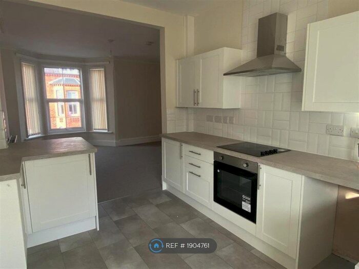 2 Bedroom Flat To Rent In Margaret Street, Beaumaris, LL58