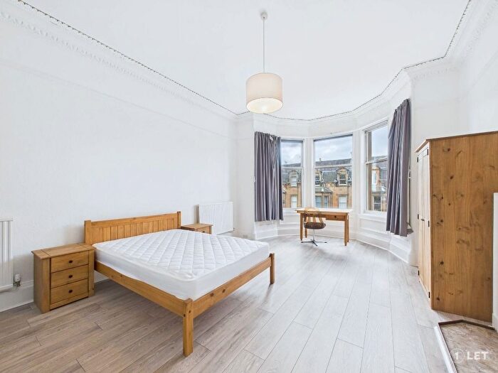 4 Bedroom Flat To Rent In Strathearn Road, Grange, Edinburgh, EH9