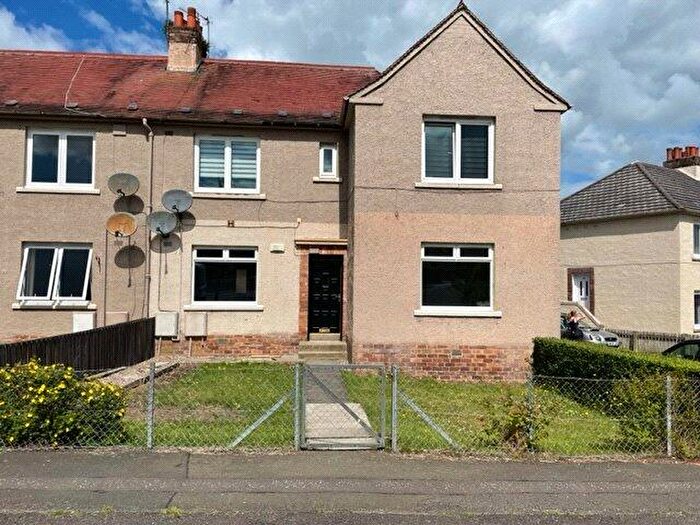 3 Bedroom Flat To Rent In Paterson Park, Leslie, Glenrothes, KY6