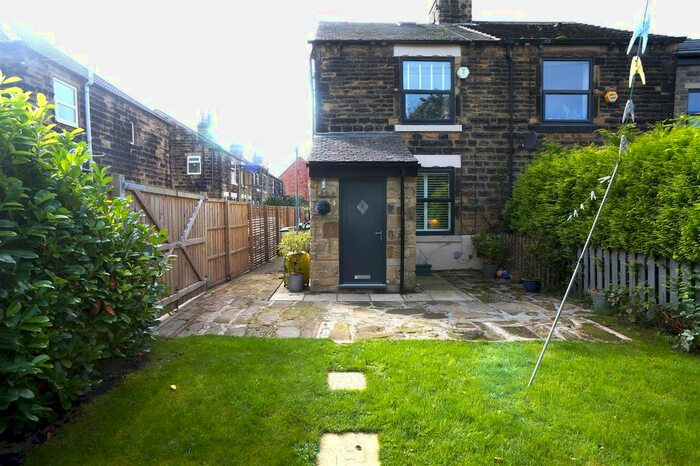 3 Bedroom Semi-Detached House To Rent In Quarry View, Ackworth, Pontefract, WF7