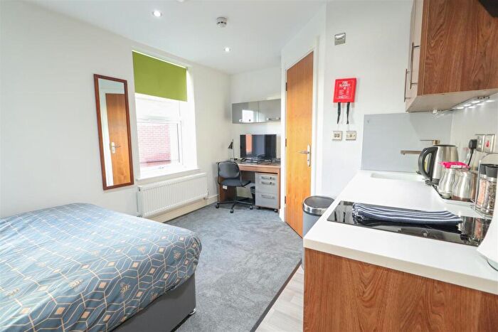 Studio To Rent In Queens Road, City Centre, Coventry, CV1