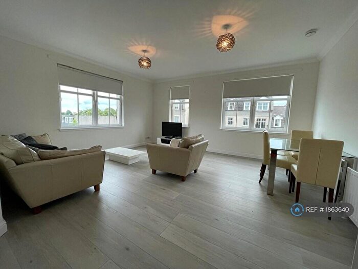 2 Bedroom Flat To Rent In Great Western Road, Aberdeen, AB10