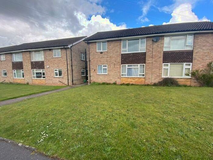 2 Bedroom Maisonette To Rent In Harland Road, Sutton Coldfield., B74