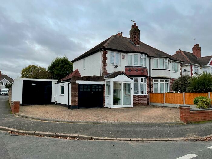 3 Bedroom Semi Detached For Sale In Hall Green Road, West Bromwich