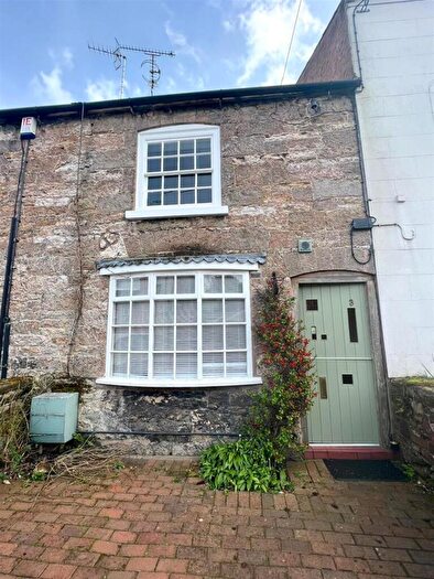 2 Bedroom Cottage To Rent In Gun Street, Rossett, Wrexham, LL12
