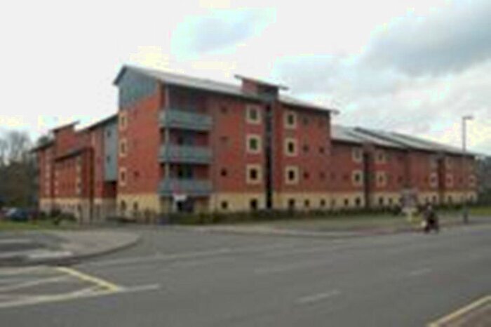 2 Bedroom Flat To Rent In Bournbrook Court, Bristol Road, Selly Oak, Birmingham, B5
