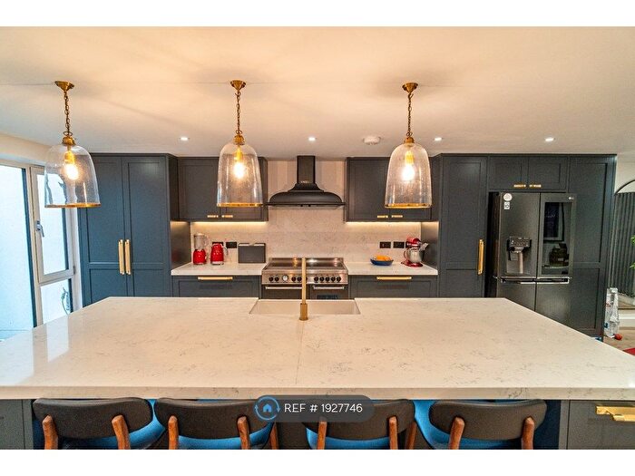 3 Bedroom Terraced House To Rent In Printers Road, London, SW9