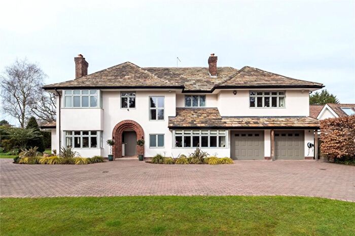 5 Bedroom Detached House For Sale In Hough Lane, Wilmslow, Cheshire, SK9