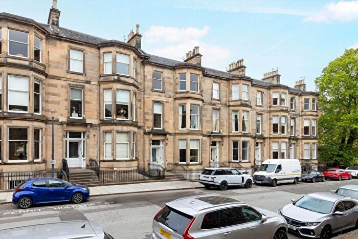 3 Bedroom Flat To Rent In , Belgrave Place, Edinburgh, EH4