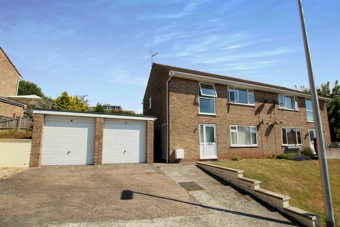 1 Bedroom Apartment To Rent In Combe Fields - Portishead, BS20