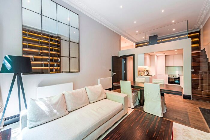 2 Bedroom Flat To Rent In Bramham Gardens, London, SW5
