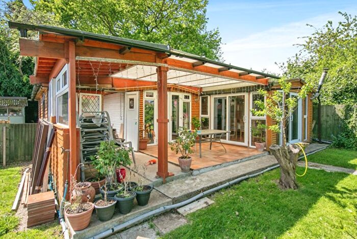 2 Bedroom Bungalow For Sale In Brockley Crescent, Ipswich, Suffolk, IP1