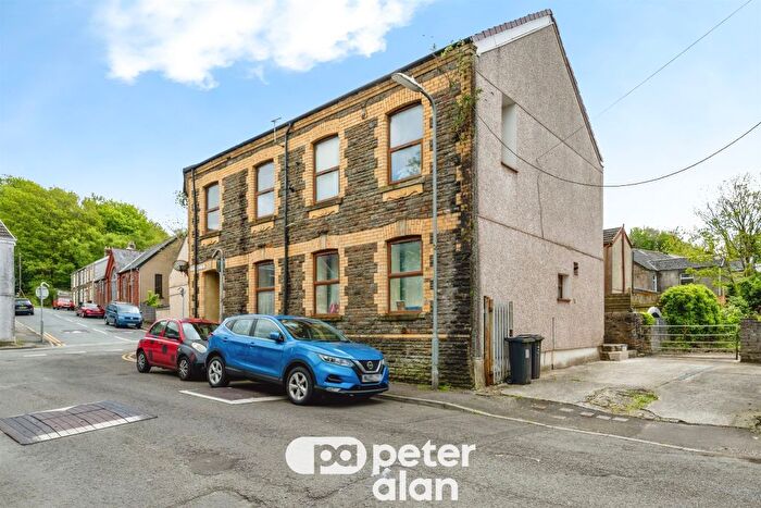 2 Bedroom End Of Terrace House For Sale In Crythan Road, Neath, SA11