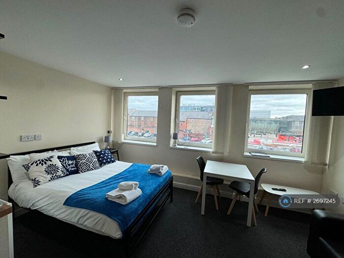 1 Bedroom Flat To Rent In Princegate House, Doncaster, DN1