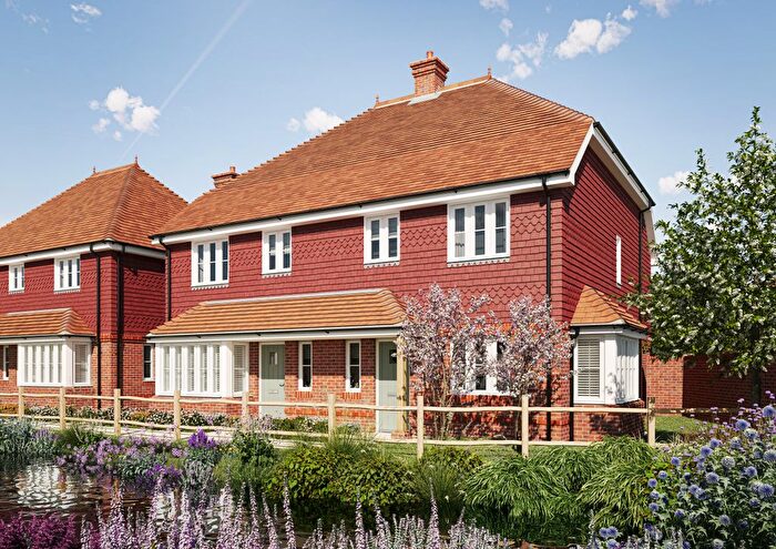 3 Bedroom Semi-Detached House For Sale In Sumners Fields, Barns Green, RH13