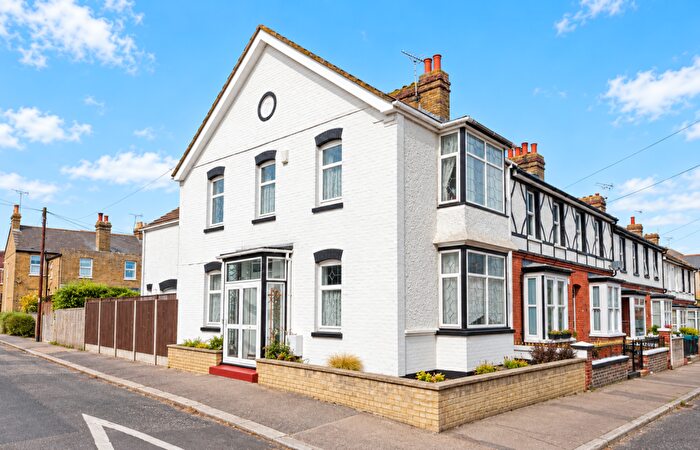 3 Bedroom End Of Terrace House For Sale In Belmont Road, Westgate-on-sea, CT8