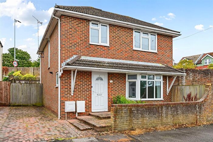 3 Bedroom Property For Sale In Edinburgh Road, Bexhill-On-Sea, TN40