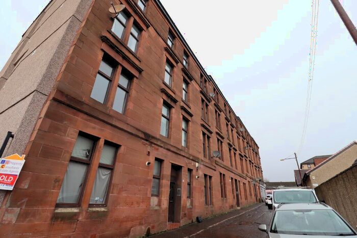 2 Bedroom Flat To Rent In Meadowwell Street, Shettleston, Glasgow, G32
