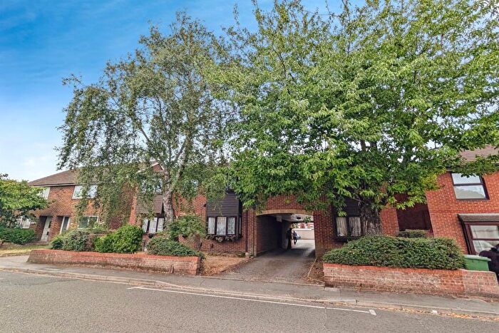 1 Bedroom Flat To Rent In Adelaide Road, Southampton, SO17