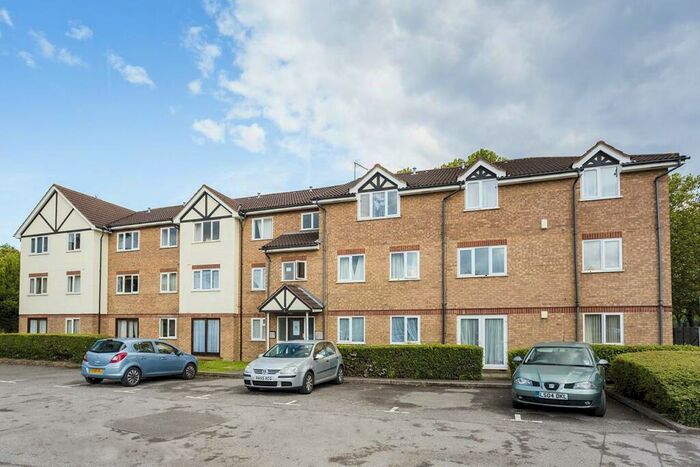 1 Bedroom Apartment To Rent In Goosander Court, Raven Close, Colindale, London, NW9