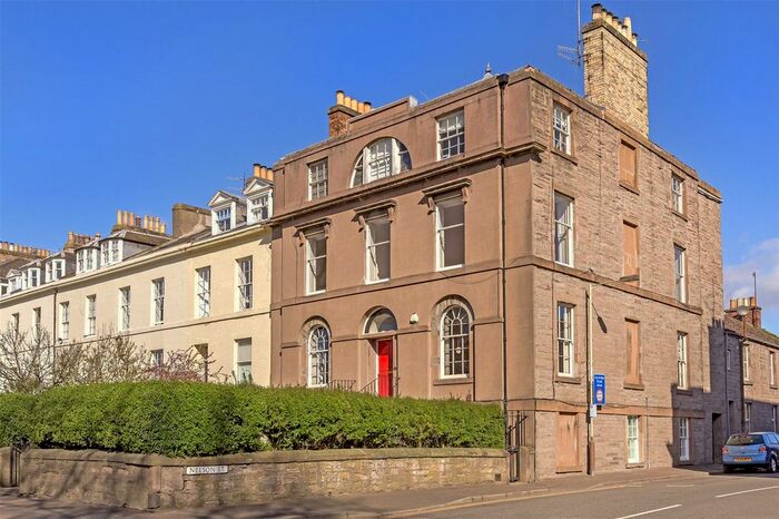 3 Bedroom Flat To Rent In 3/3 Nelson Street, Perth, Perthshire PH2