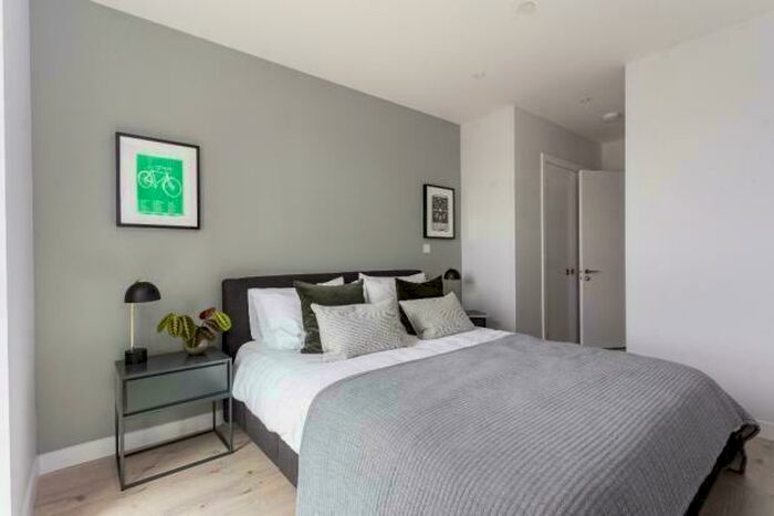 1 Bedroom Apartment To Rent In Wheel House, Wickford Way, London, E17