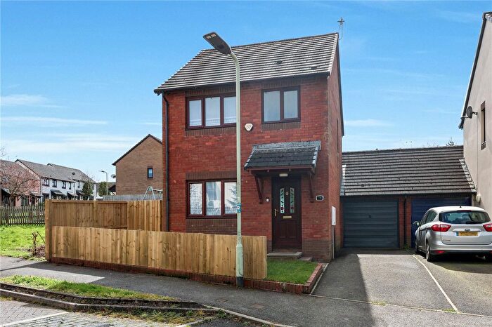 3 Bedroom Detached House For Sale In Hughes Avenue, Barnstaple, Devon, EX32