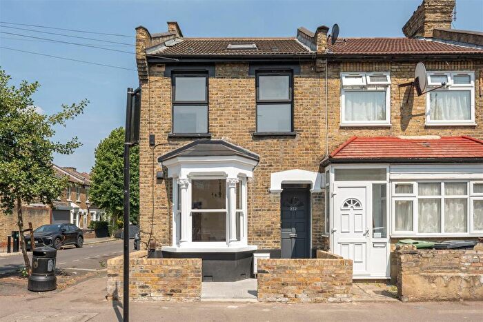 2 Bedroom Flat To Rent In Odessa Road, Forest Gate, E7